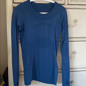 Lululemon shirt